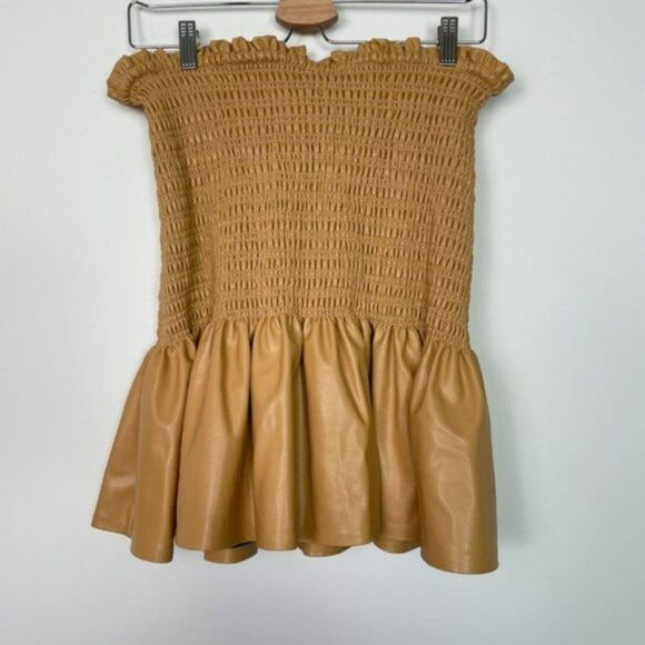 A.L.C. Jenny Smocked Vegan Faux Leather Mini Skirt Petite Grain Tan 4 - Picture 4 of 9